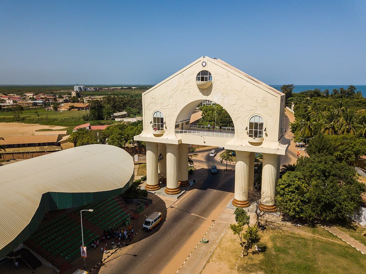 Triumfbuen Arch 22 i Banjul