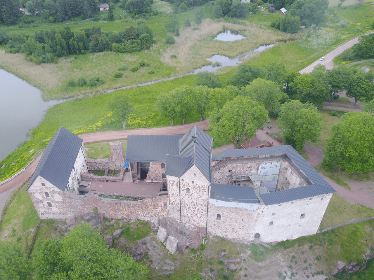 Kastelholm slott sett fra luften