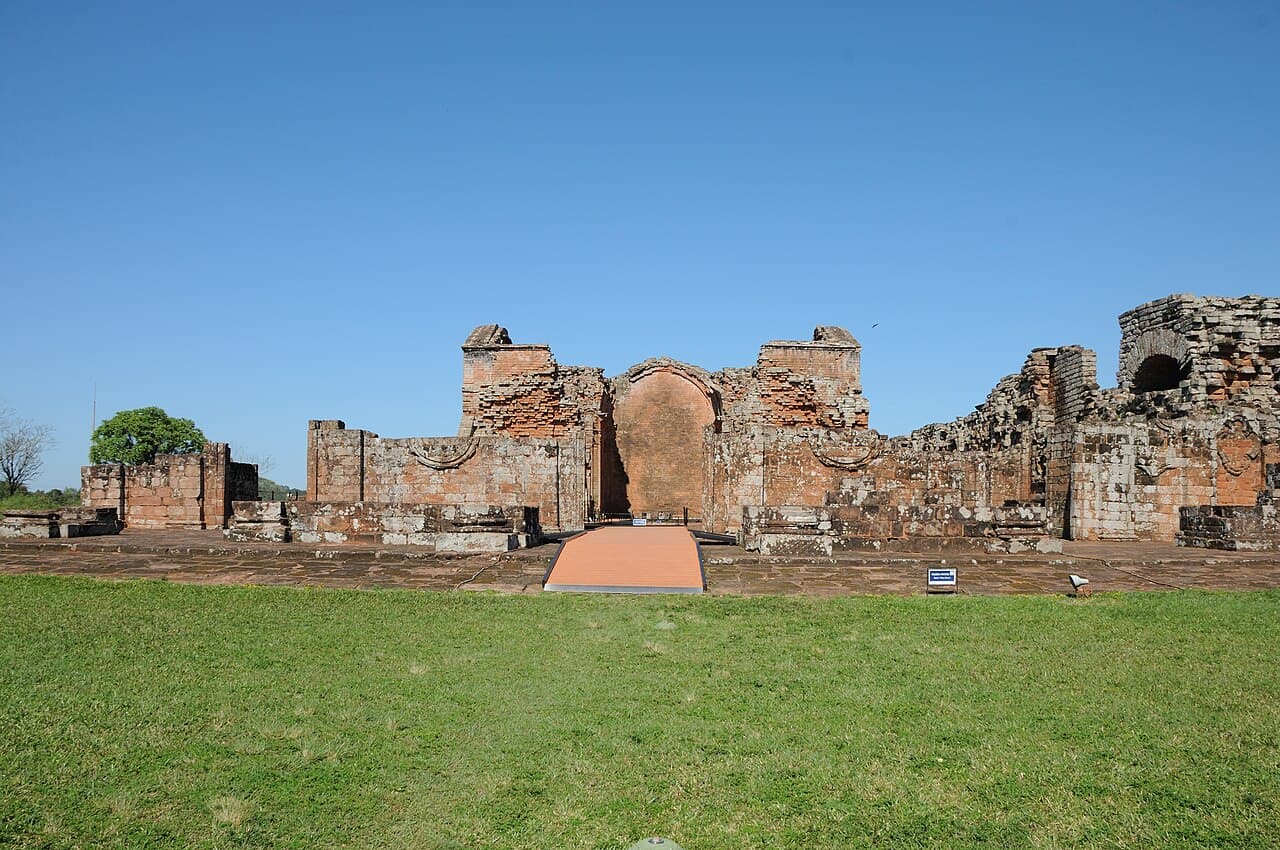 Ruinene av jesuittmisjonen i Trinidad de Paraná